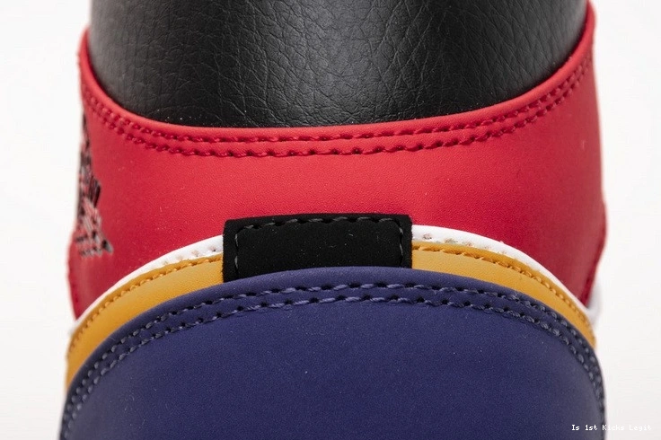 Multi-Color 1 Bred Jordan Mid 554724-125  1231